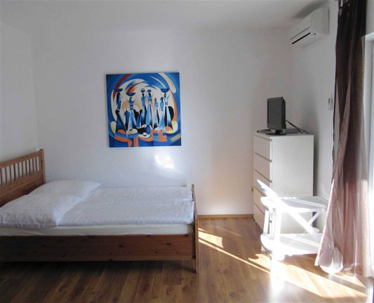 Appartamento vacanze a Srima a partire da 144€ a notte