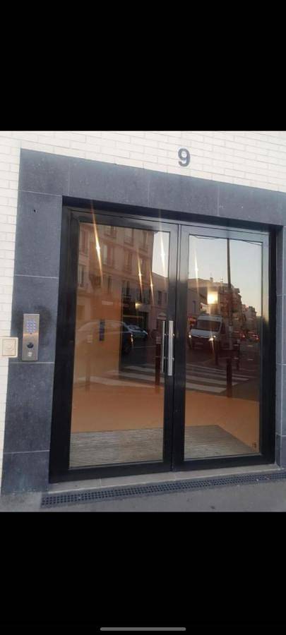 Appartement de vacances entier, Double Room in Aulnay-sous-Bois, Seine-Saint-Denis