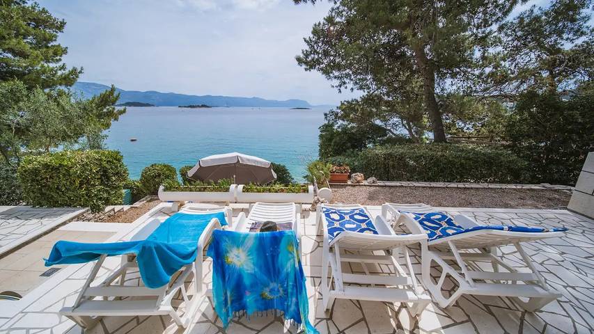 Gîte pour 4 personnes, avec terrasse, animaux acceptés à Lumbarda