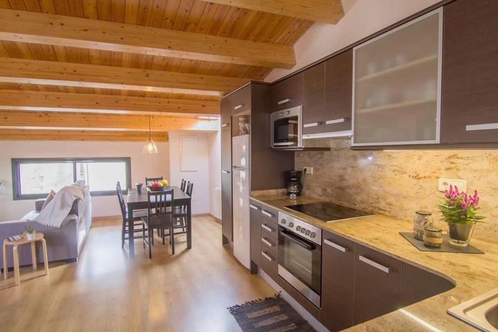 Gîte pour 8 personnes, avec vue et balcon à Tremp - 3