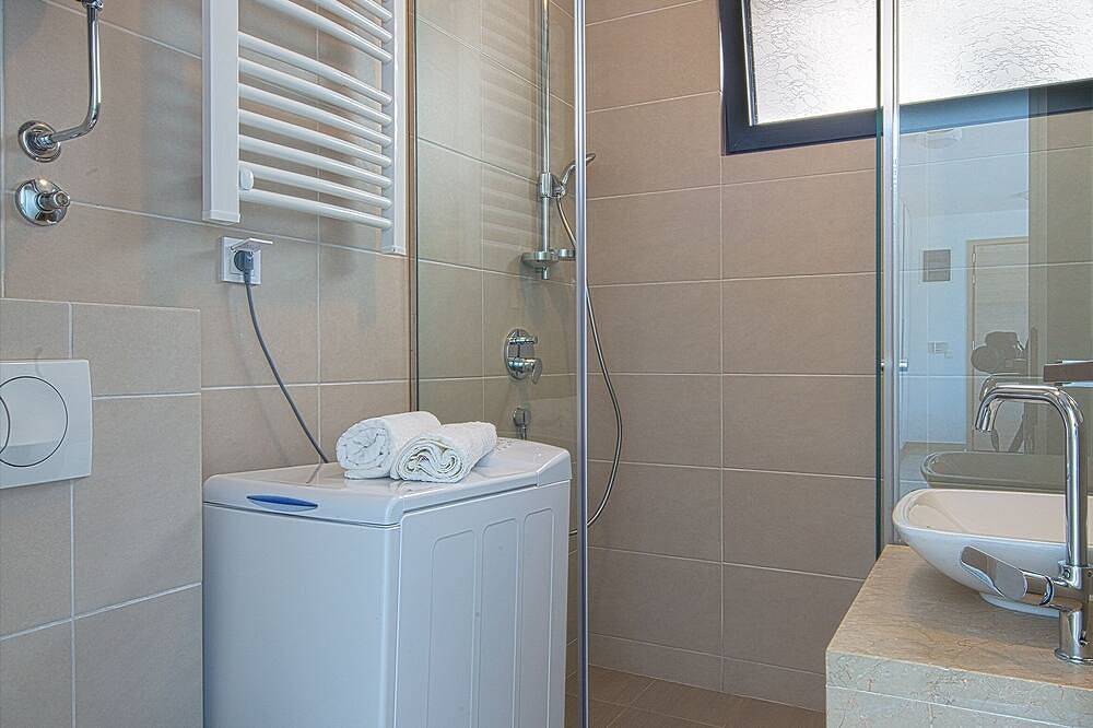 Luxuriöses Strandhaus in Opština Tivat