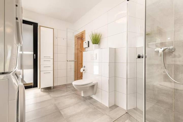 Chalet für 6 Personen, mit Balkon und Pool in Inzell - 3
