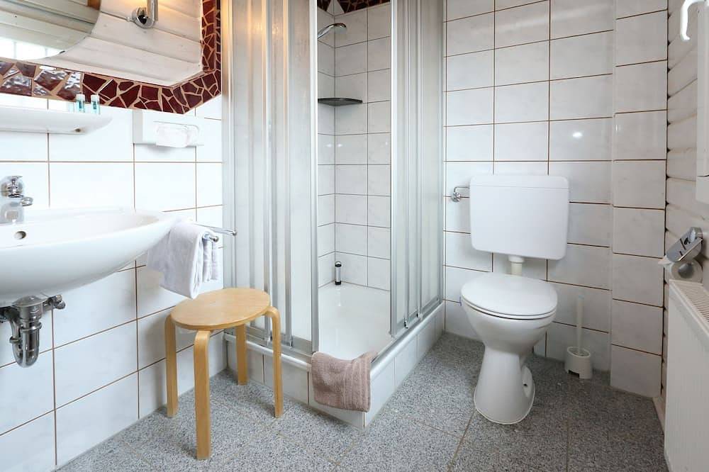 Ganze Wohnung, Eifel - Natur - pur- Ruhe und Entspannung im Landhaus Habicht in Lissendorf, Vulkaneifel
