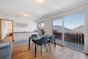 Ferienwohnung für 4 Personen, mit Balkon in Schenna