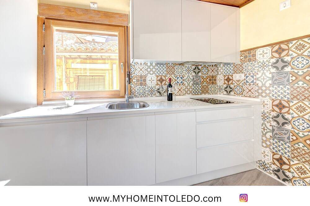 Entire apartment, ~Silver~ by myhomeintoledo.com in Toledo, Toledo Province