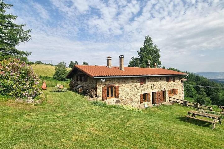 Gîte pour 6 personnes, avec jardin