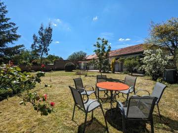 Gîte pour 4 personnes, avec terrasse et jardin à Chasseneuil-sur-Bonnieure