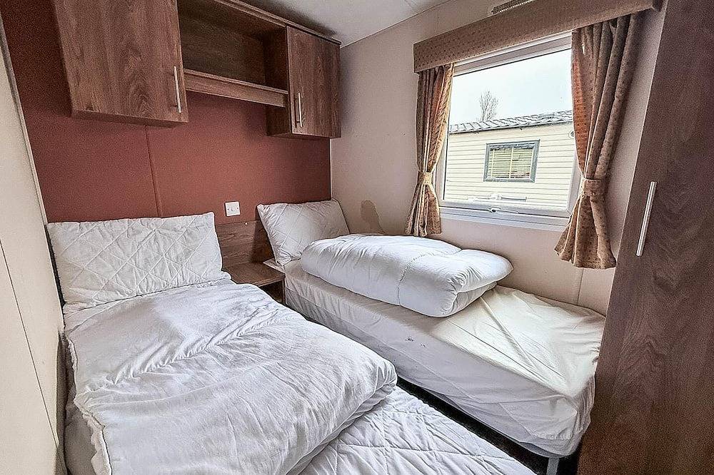 Lovely 8 berth caravan at California Cliffs nearby Scratby beach in California (Great Yarmouth), Great Yarmouth