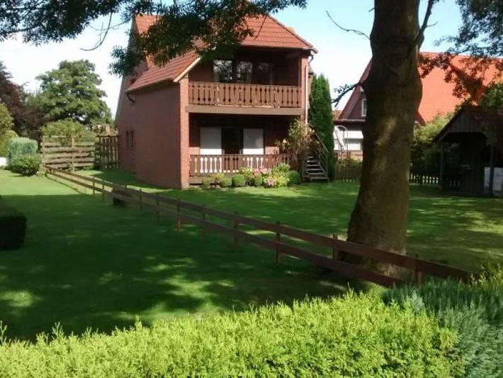 Ferienhaus für 6 Personen, mit Balkon und Terrasse sowie Garten in Horumersiel - 2