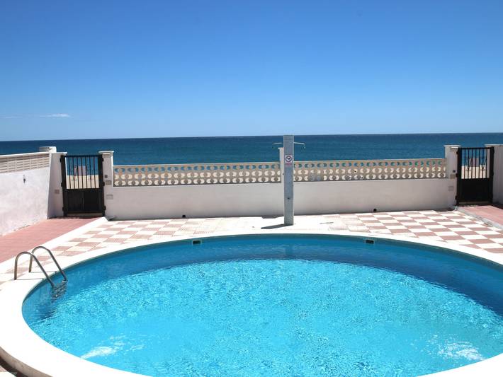 Casa de vacaciones para 6 personas, con jardín y piscina para niños además de terraza y piscina, Se admiten mascotas - 1
