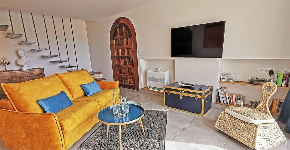 Location de vacances pour 8 personnes, avec Terrasse et Jardin à Orgnac-l'Aven - 4