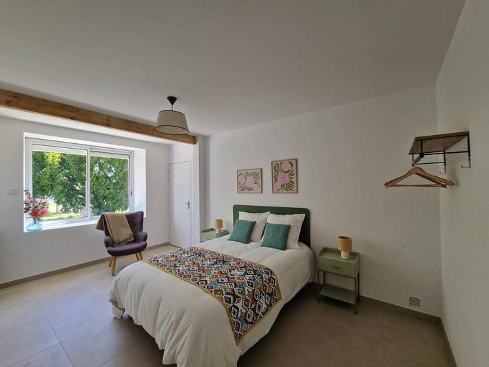 Gîte pour 14 personnes, avec Terrasse et Jardin à La Daguenière