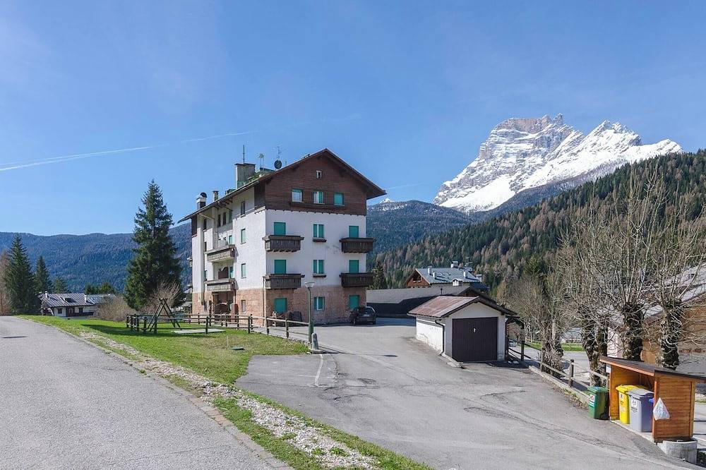 Appartamento intero, Il mughetto appartamento 4 posti letto- Wifi in San Vito di Cadore, Dolomiti Superski