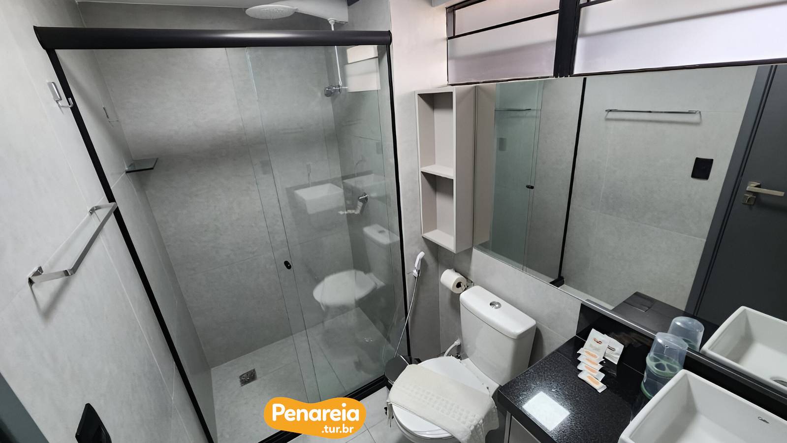 Geheel appartement, Vakantieappartement voor 5 personen met terras in Cabo Branco, João Pessoa (gemeente)