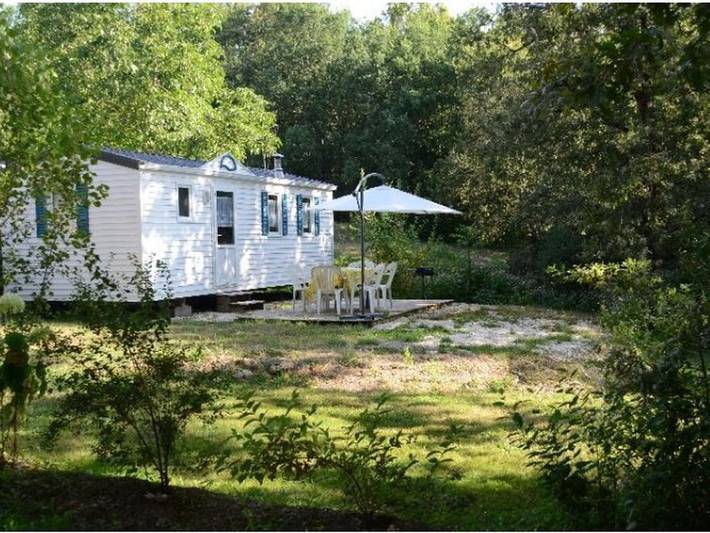 Mobil home pour 4 personnes, avec terrasse et piscine à Payrac - 2