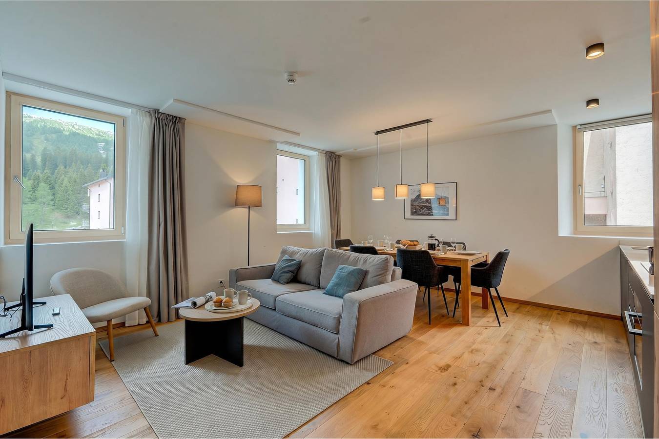 Entire apartment, Vacation apartment for 4 people in San Bernardino (Grisons), Mesocco