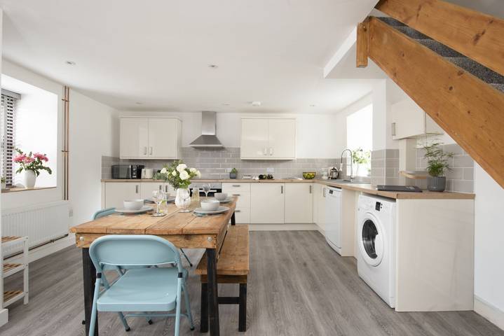 Entire holiday apartment, Aval Dor Barn, Croft Hooper in Cornwall