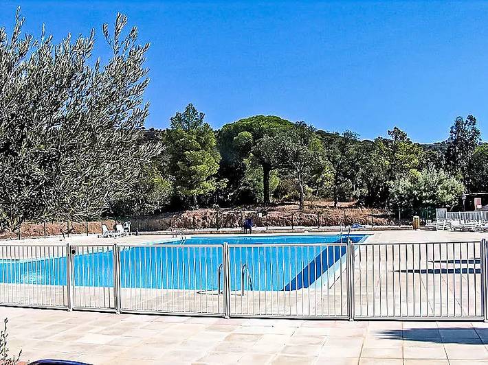 Ferienwohnung für 4 Personen, mit Terrasse und Pool - 1