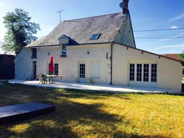 Location de vacances pour 15 personnes, avec jardin et vue, animaux acceptés à Châtillon-sur-Cher