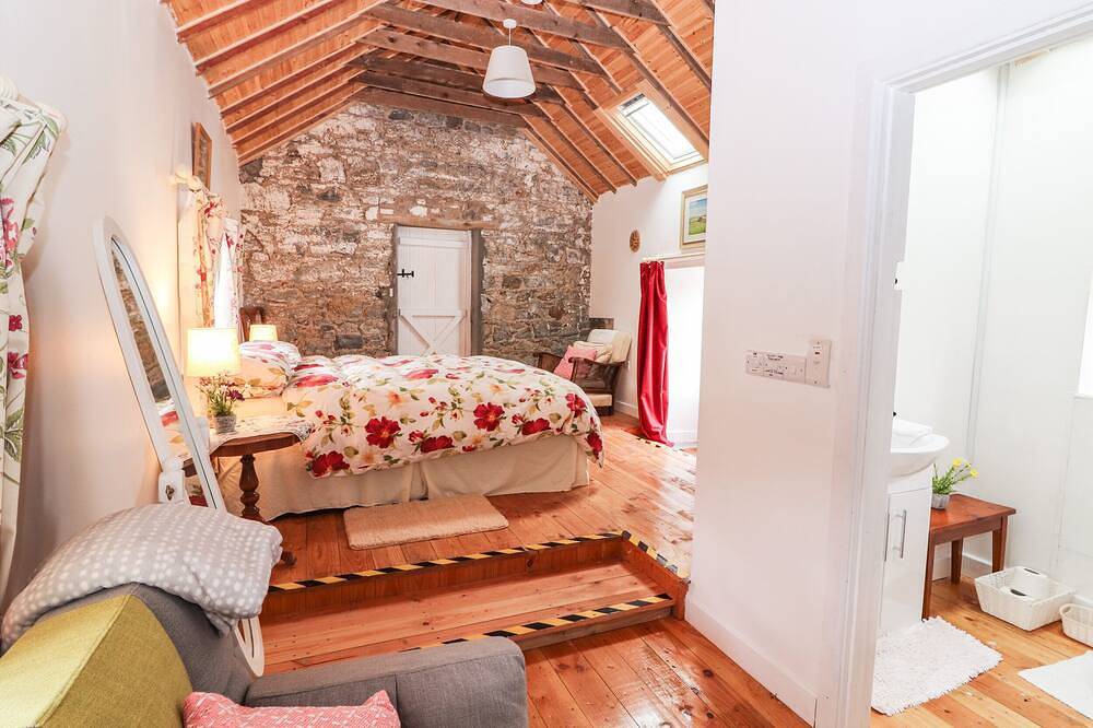 The Dairy, with open fire in Ardfinnan, County Tipperary in County Tipperary