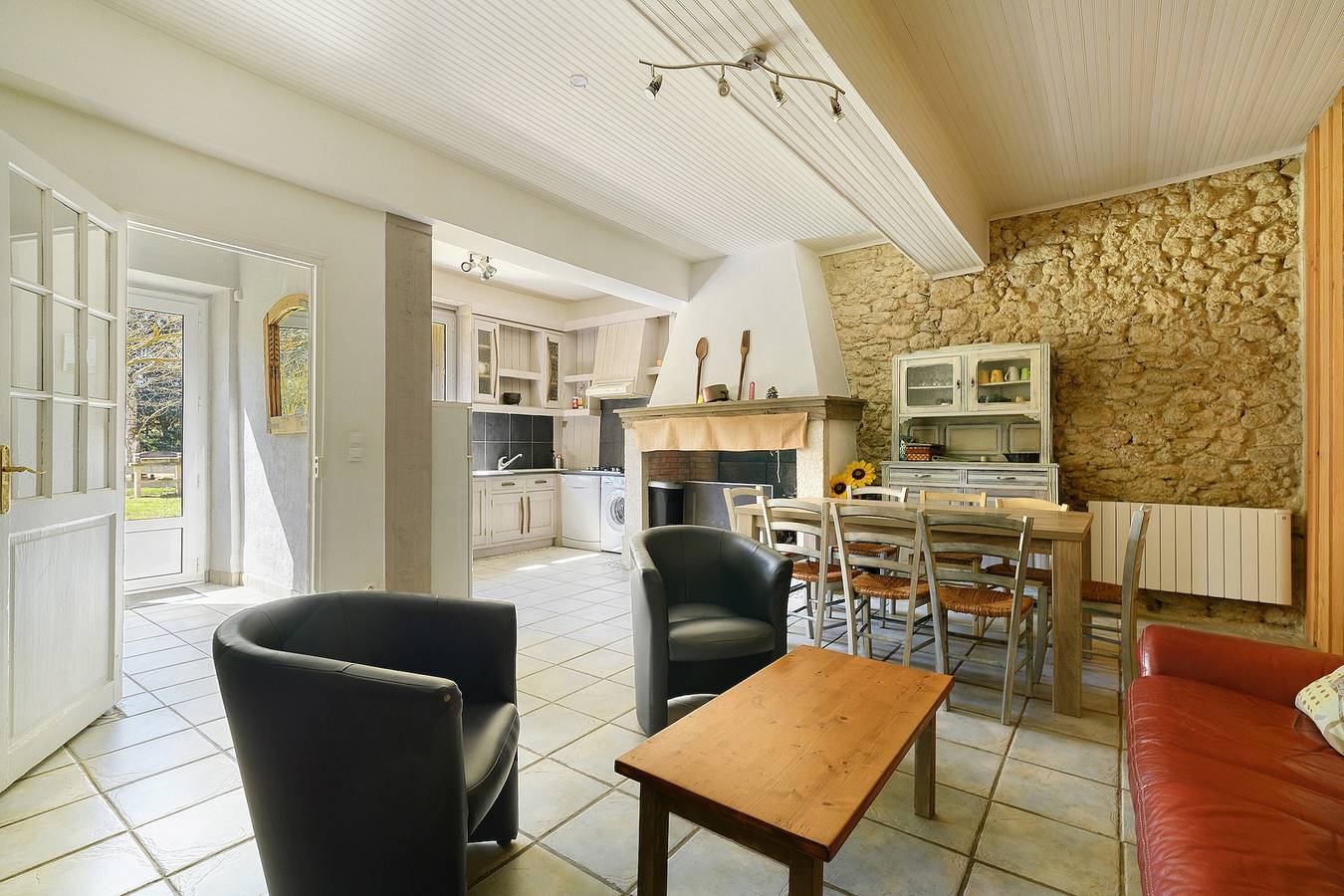 Gîte de Marlas – Ariège: Charme und Komfort im Herzen der Natur in Rieucros, Ariège