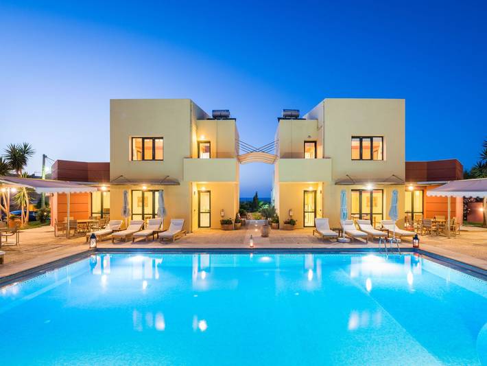 Casa vacanza per 18 persone, con giardino - 1