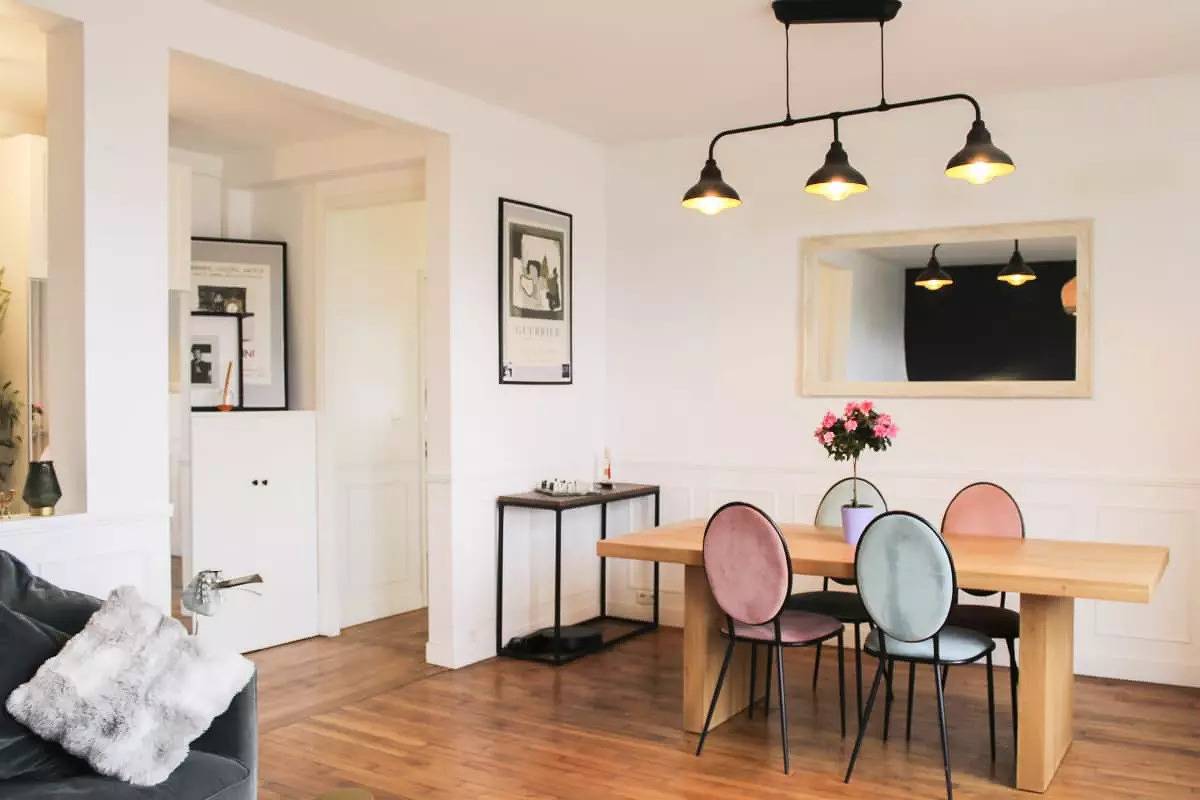 Appartement entier, Appartements pour 4 Personnes in Montrouge, Hauts-de-Seine