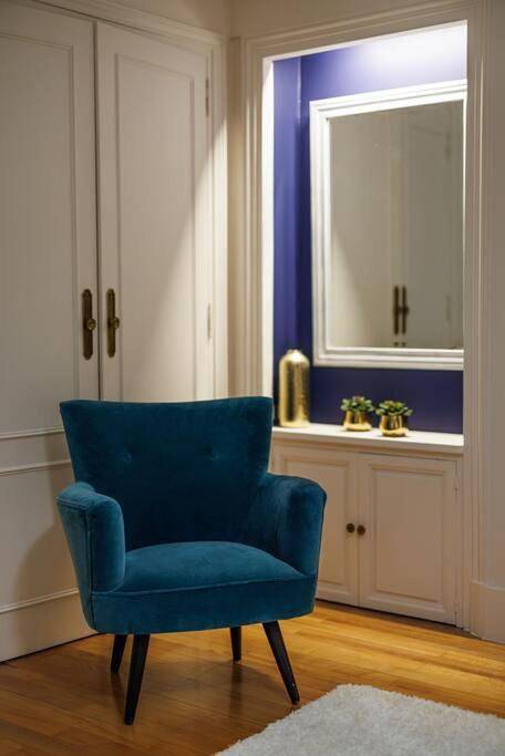 Gîte pour 4 personnes, avec jardin à Passenans - 3