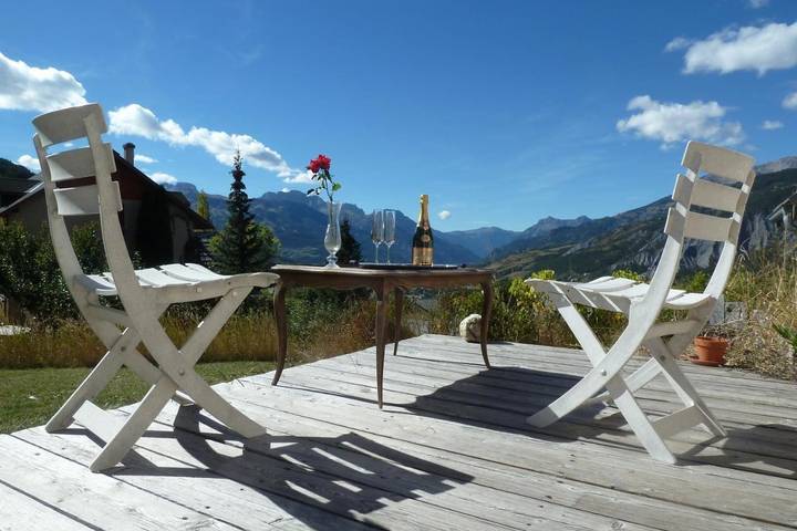 Appartement de vacances pour 2 personnes, avec vue et jardin