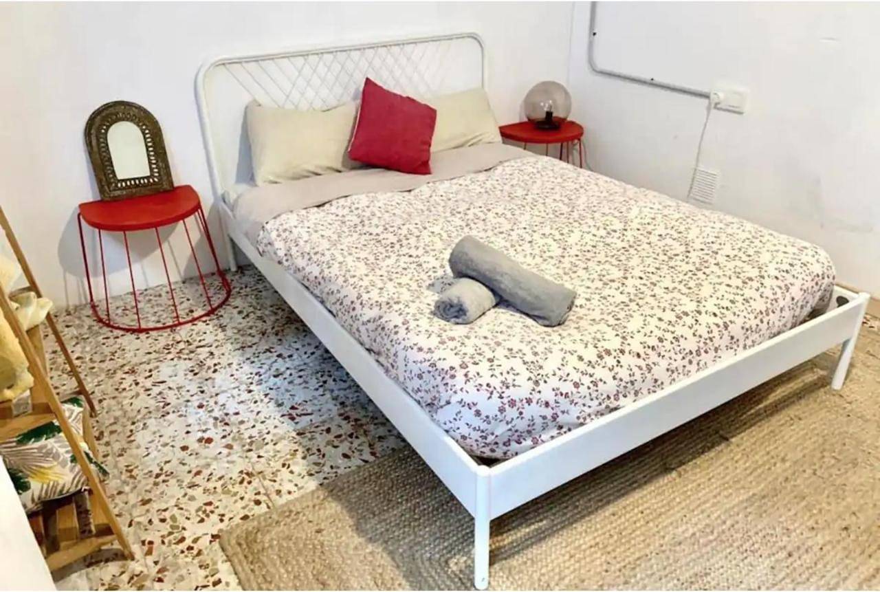 Double Room with Shared Bathroom in Altstadt Málaga, Malaga