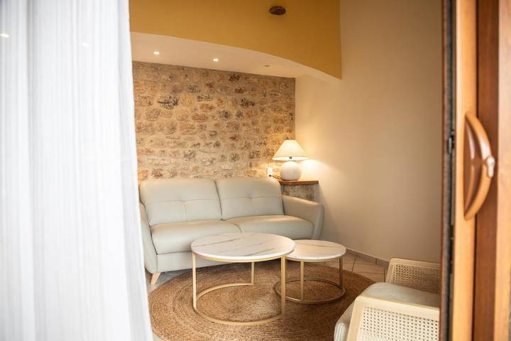 Gîte pour 4 personnes, avec jardin ainsi que vue et piscine à Caseneuve - 4