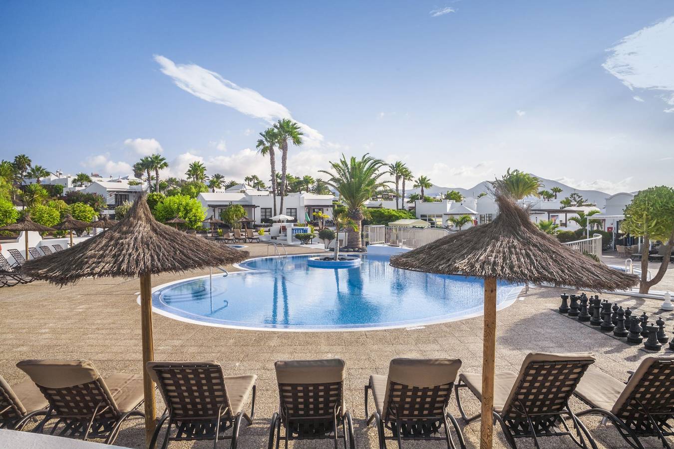 Ganze Wohnung, Ferienwohnung für 6 Personen mit Pool in Playa Blanca, Yaiza
