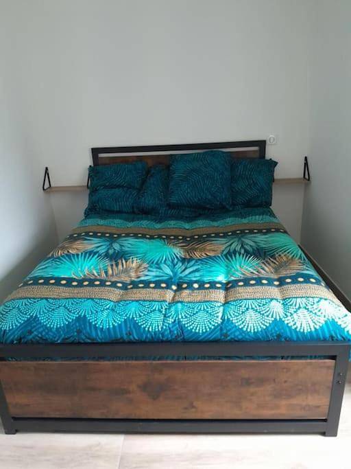 Gîte pour 4 personnes, avec terrasse à Gilhoc-sur-Ormèze