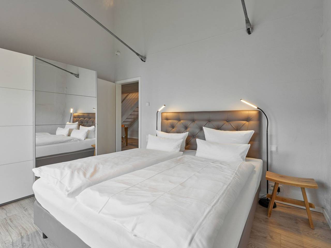 Ganze Wohnung, Appartement in Brandenburg An Der Havel mit Terrasse, Garten und Grill in Brandenburg an der Havel