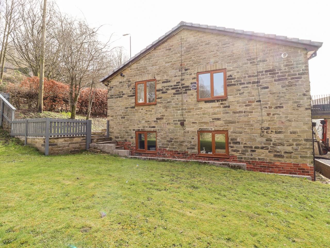 Entire apartment, Canal View in West Yorkshire