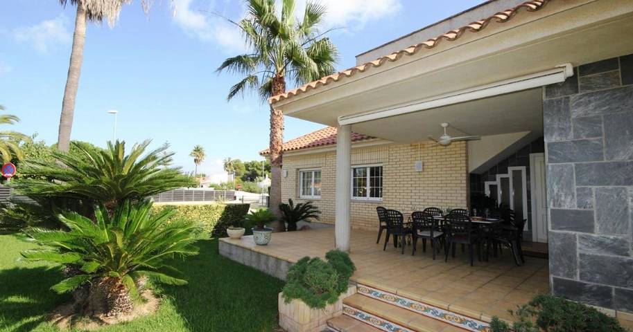 Chalet para 8 personas, con vistas además de piscina y jardín en Delta del Ebro - 2