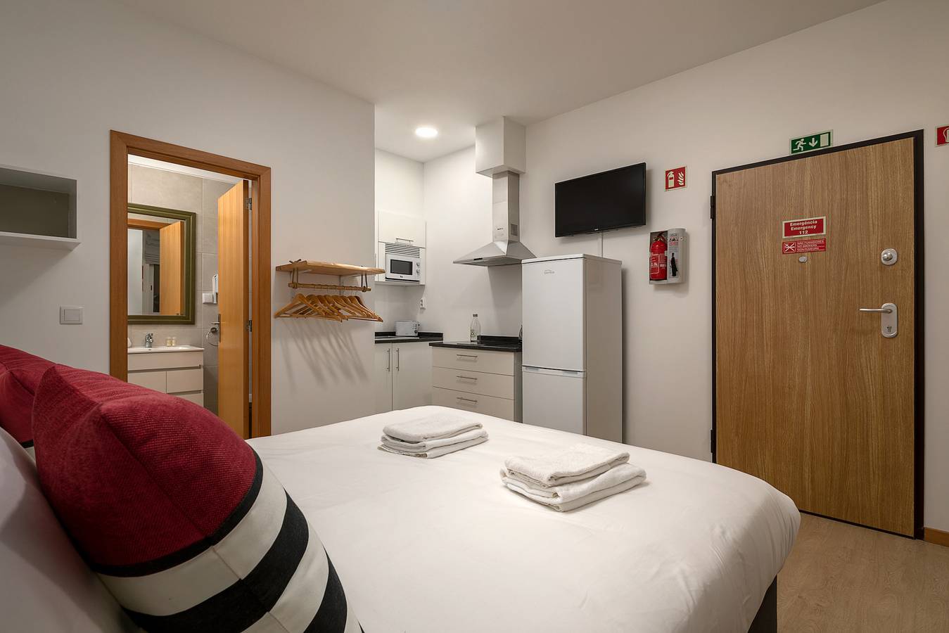 Apartamento inteiro, Ribeira das Casas Apt 1A by Homie in Funchal (Sé), Madeira
