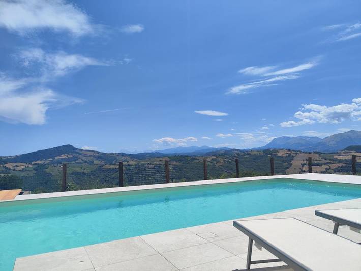 Ferienhaus für 16 Personen, mit Balkon und Terrasse sowie Garten und Pool in Penna San Giovanni - 4