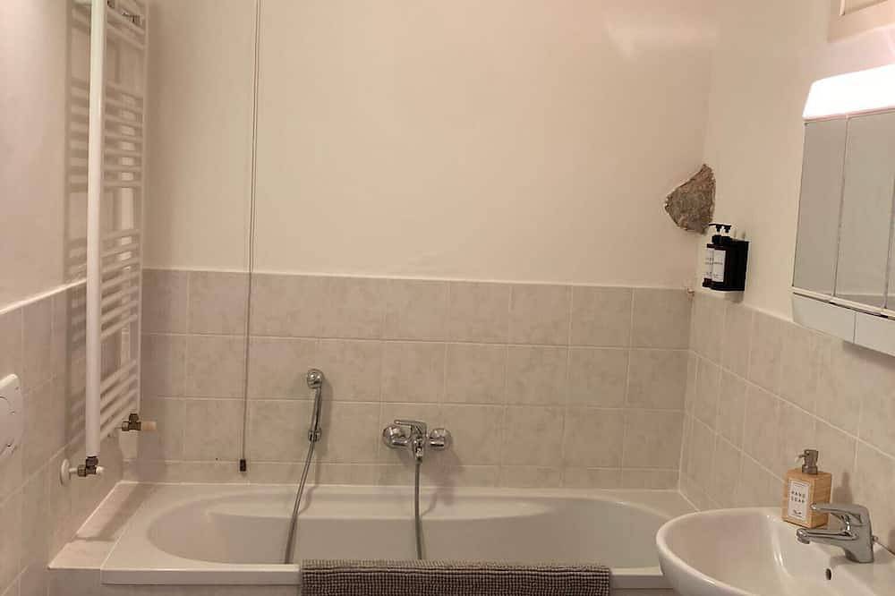 0900Bg - Island Sunset House in Sulzano, Catena Bresciana Occidentale