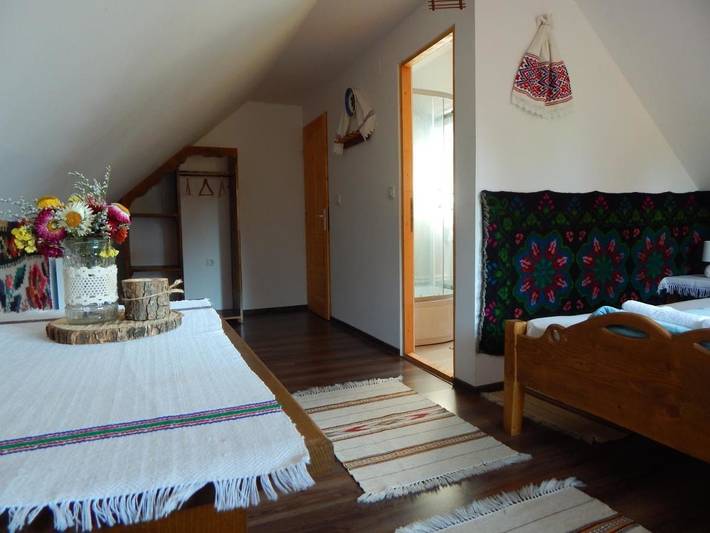 Location de vacances pour 2 personnes, avec terrasse ainsi que jardin et vue, animaux acceptés dans Breb - 3