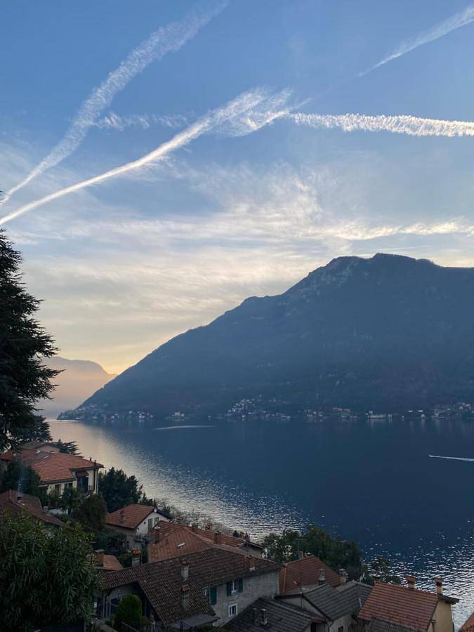 Gîte pour 4 personnes, avec vue sur le lac ainsi que vue et jardin dans Nesso - 3