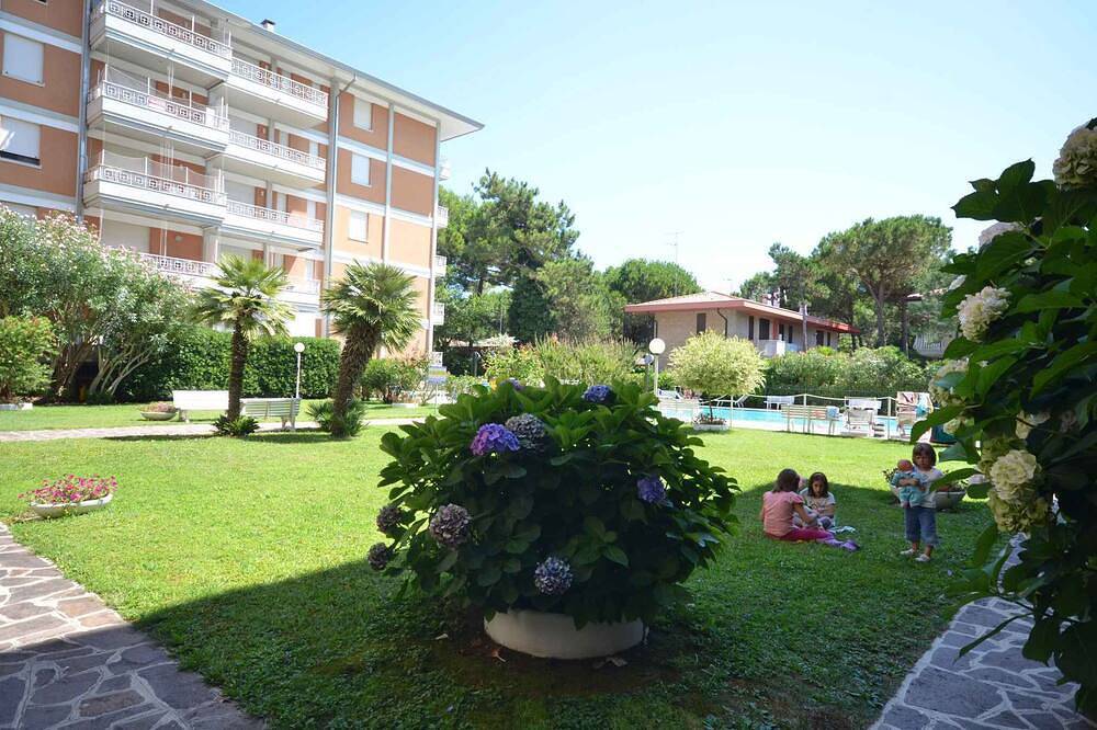 Ganze Wohnung, Studio mit Balkon für 2 Personen in Lignano Riviera, Lignano Sabbiadoro