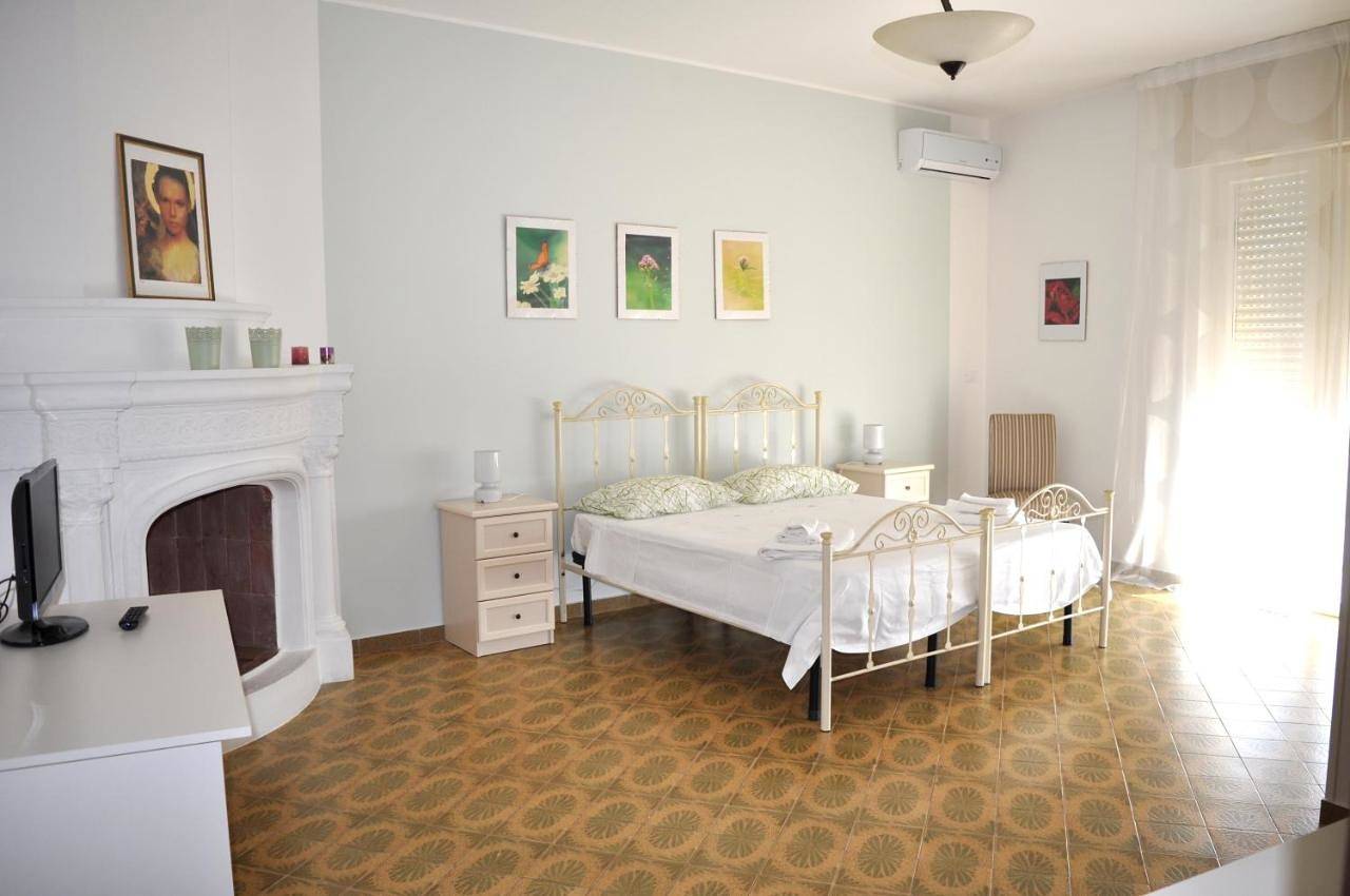 Double or Twin Room with Private Bathroom in Carovigno, Salento