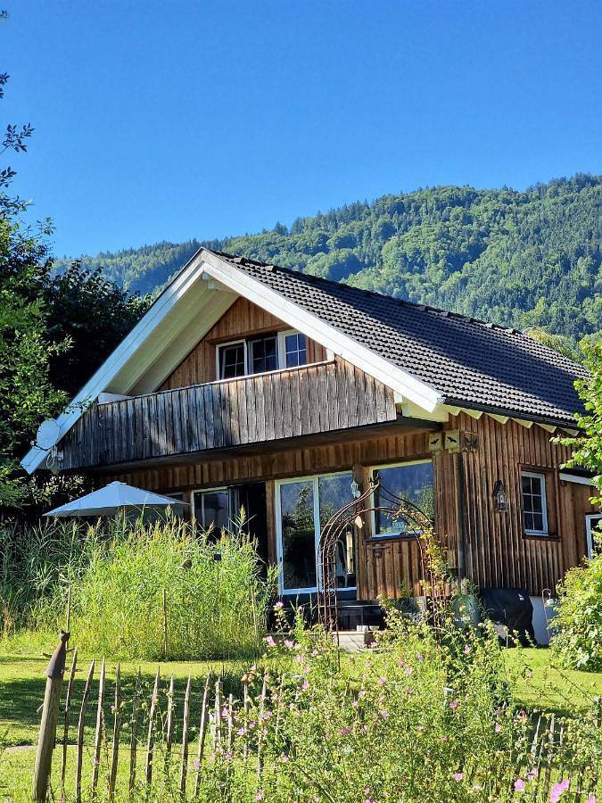 Countryhouse Lake Attersee - Atemberaubende Lage - Bezauberndes Hideaway in Unterach am Attersee, Bezirk Vöcklabruck