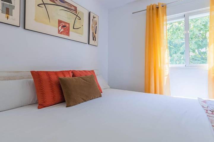 Entire apartment, Santa Justa Apartment ⭐⭐⭐ in San Pablo-Santa Justa, Sevilla