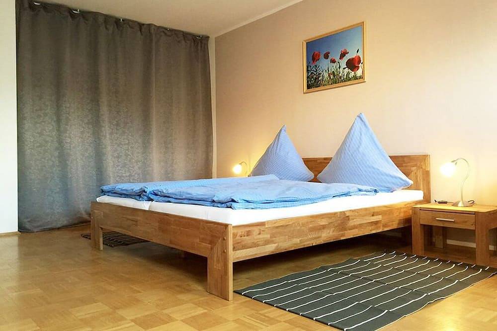 Ganze Wohnung, Ferienwohnung 2-4 Personen in zentraler Lage im Niederbayer. Bäderdreieck in Bad Birnbach, Bayerische Golf und Thermenland
