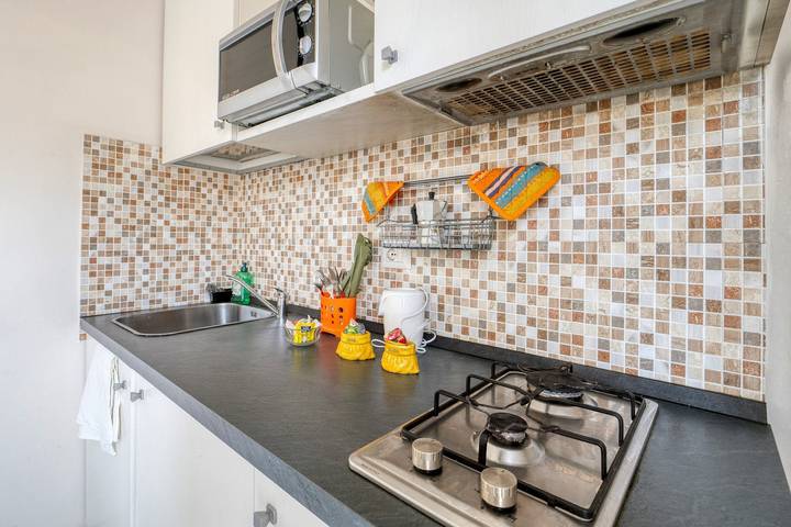 Apartamento inteiro, Apartamento 'Sant'Oronzo Modern Town House' com Wi-Fi e Ar Condicionado in Lecce, Lecce (província)