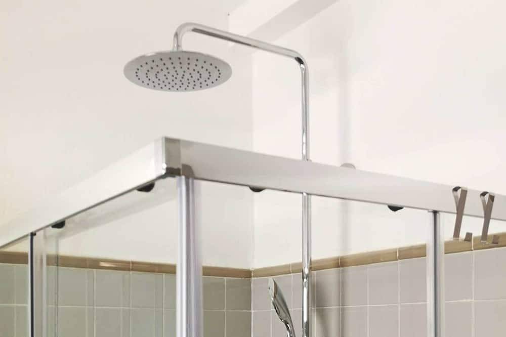 Como Lake Panorama Wohnung mit herrlichem Blick und eigenem Eingang in Cernobbio, Comer See