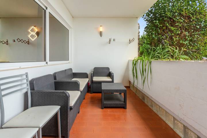 Ganze Wohnung, Ruhiges Refugium in Santa Cruz, Madeira – nur wenige Schritte vom Flughafen entfernt in Água de Pena, Madeira