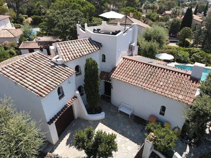 Villa pour 6 personnes, avec piscine ainsi que terrasse et jardin dans Saint-Aygulf - 4